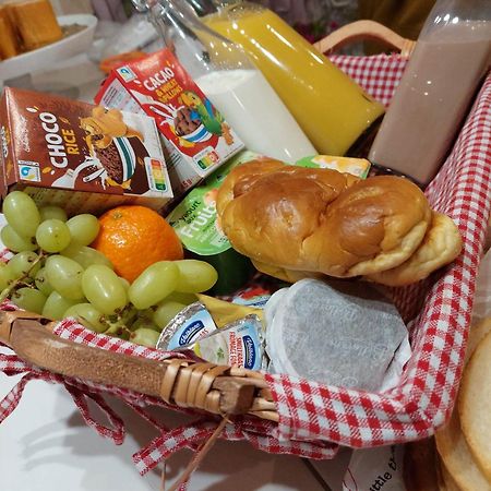 La P'Tite Maison シャルルロワ エクステリア 写真